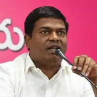 Jeevan Reddy fires on D Arvind