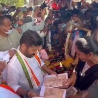 Revanth Reddy consoles govt teacher Jaitram Naik family members