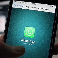 WhatsApp group admins will soon be able to delete messages for all