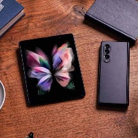 Samsung patents dual-fold smartphone