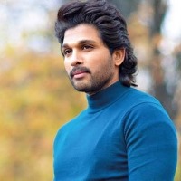 'He is Music', says Allu Arjun, showering praise on 'Srivalli' singer Sid Sriram