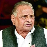 Mulayam close aide joins BJP