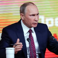 Putin discusses Ukraine crisis with Italian PM Draghi