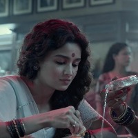 'Gangubai Kathiawadi' trailer: Alia, Vijay Raaz steal the show