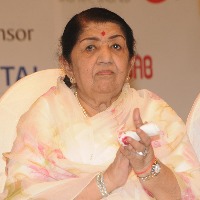 Lata Mangeshkar succumbs to 'post-Covid multi-organ failure'