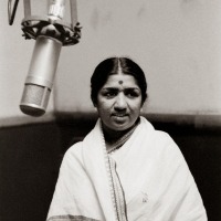 'Song became mute', CMs of Telugu states condole death of Lata Mangeshkar