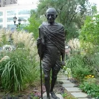 Culprits vandalizes Gandhi statue in New York city