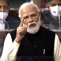 The 10 main issues on which Modi lambasted Congress in Parliament