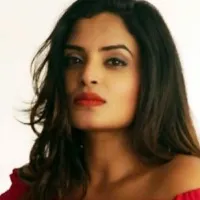 case filed against youtuber sarayu in banjara hills police station