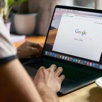 Google Chrome users government has a warning for you