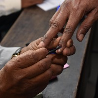 1st time in India, senior citizens, Covid hit people to cast vote at home