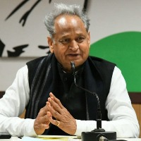 There is an undeclared emergency, says Raj CM on PM's Congress attack