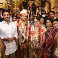 jagan visits hydeabad
