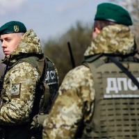 Russia's claim that it's moving troops away from Ukraine border is false: US