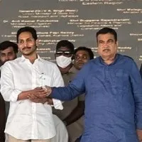 Union minister Nitin Gadkari appreciates CM Jagan leadership