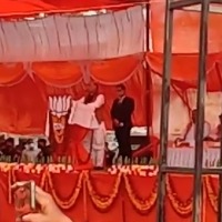 Will cross border if someone casts evil eyes on India: Rajnath