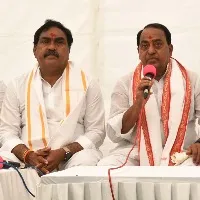 మేడారం జాతర విజయవంతం: మంత్రులు ఇంద్రక‌ర‌ణ్ రెడ్డి, ఎర్రబెల్లి