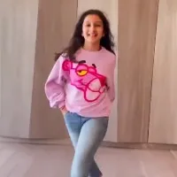 Mahesh Babu's daughter Sitara dances to dad's hit song 'Kalaavathi'