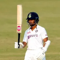 Rahul Dravid Suggested Retirement Furious Wriddhiman Saha Slams Team Management