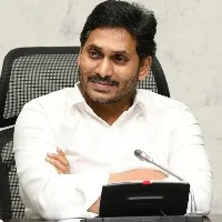 Jagan reaches Kadapa