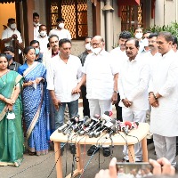 Prakash Raj emerging key figure in KCR's move for anti-BJP front