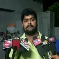 Viveka former driver Dastagiri talks to media