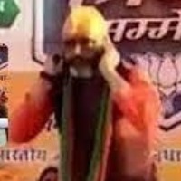 Battle for UP: BJP MLA does sit-ups on stage, asks people to forgive him