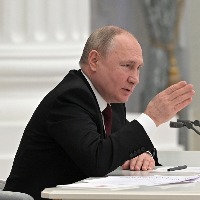 Asked to carry cash, hoard ration, not to go out, say Indian students in Ukraine