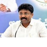 Telugu students safe in Ukraine, says AP Education Minister