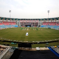 1st T20I: Sri Lanka win toss, elect to bowl first against India