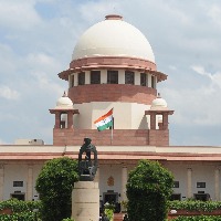 'Legal or illegal', SC asks Centre to make its stand clear on Bitcoins