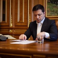 Ukraine won't lay down weapons: Zelensky