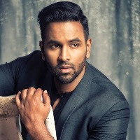Robbery at MAA president Manchu Vishnu's office