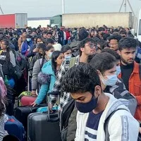 I saw hell near Romania border says student returned from Ukraine