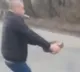 Ukrainian citizen pulls out Russian landmine with bare hands