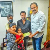 Nagababu helps financially to a hair dresser