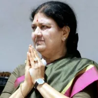 IS Sasikala returs to AIADMK