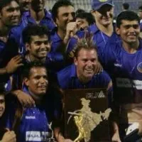 shane warne takes ipl first title