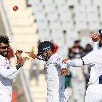1st Test: India extends stronghold as Sri Lanka finish day two at 108/4