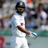 Kohli fangirls shockingly accurate prediction about his score