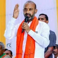 Bandi Sanjay comments on Hyderabad lok sabha constituency