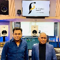 Fans thrilled as Ilaiyaraaja visits AR Rahman's music studio in Dubai