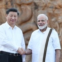 Chinese Foreign Minister bats for revival of Indo-China bonhomie