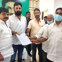 ముఖ్యమంత్రి దృష్టికి పెదపాలపర్రు, కోడూరు గ్రామాల ఇబ్బందులు