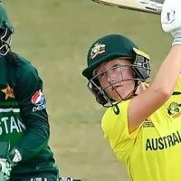 Australia beat Pakistan by 7 wickets