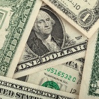 Russia to reduce share of dollar in international settlements