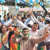 After proving in Punjab, AAP may emerge as alternative to Cong