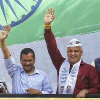I'm not a terrorist, thank you Punjab, says Kejriwal after poll win