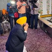 CMs Queued To Temples in the wake of Election Results