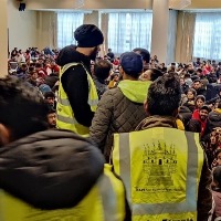 Int'l cadre of Indian-origin volunteers helping refugees fleeing Ukraine
